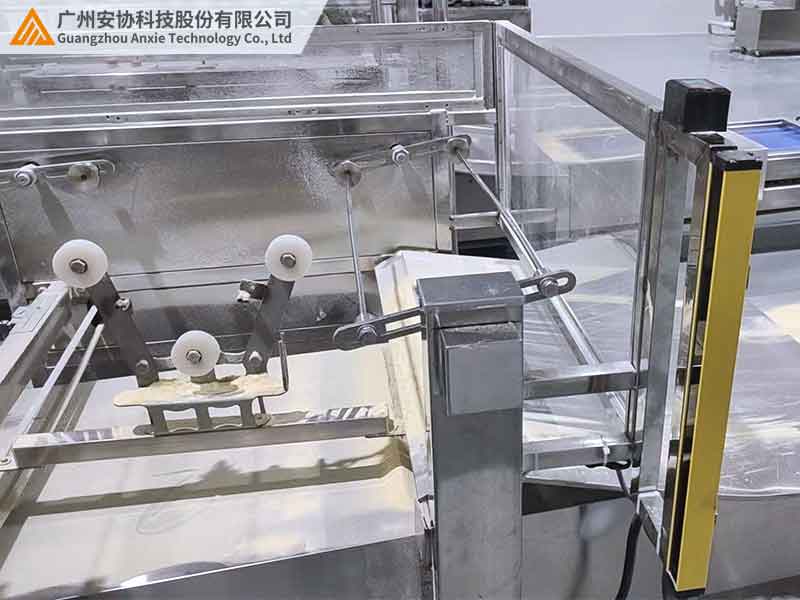 食品切割機(jī)安全光柵防護(hù)案例.jpg